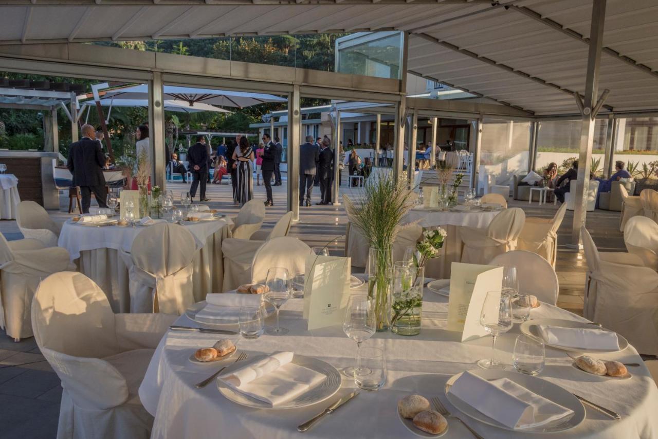 Grand Hotel Moon Valley Vico Equense Buitenkant foto