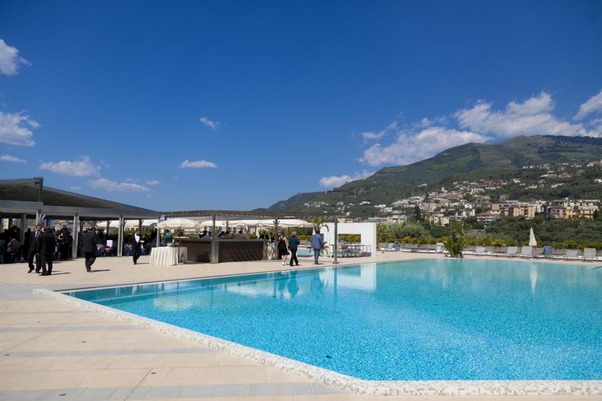 Grand Hotel Moon Valley Vico Equense Buitenkant foto